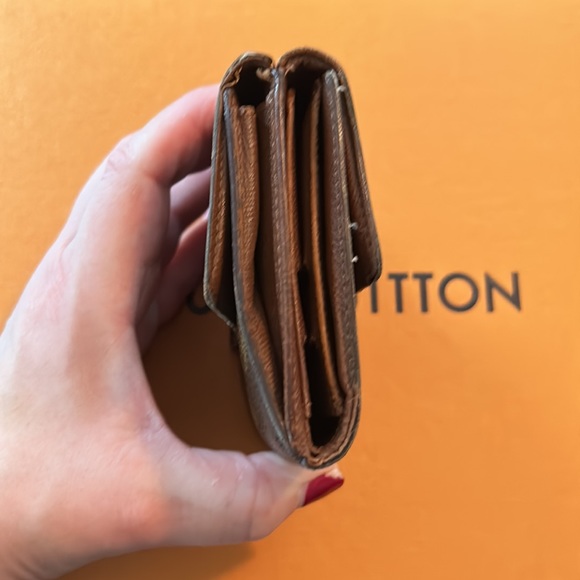 Authentic Louis Vuitton Monogram Double Sided Wallet - Picture 4 of 11